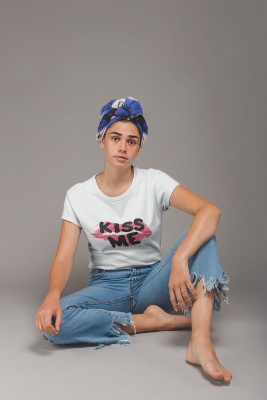 "KISS ME" Bold Lip Print Cotton Tee
