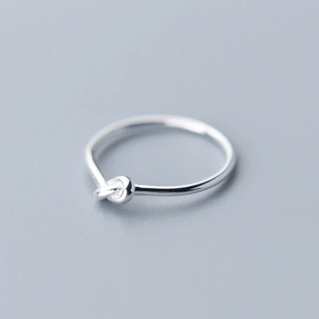 Silver Knot Tying Ring | Multiple Sizes